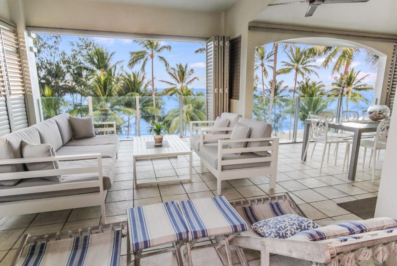 Island Views Beachfront Apartments Palm Cove Extérieur photo