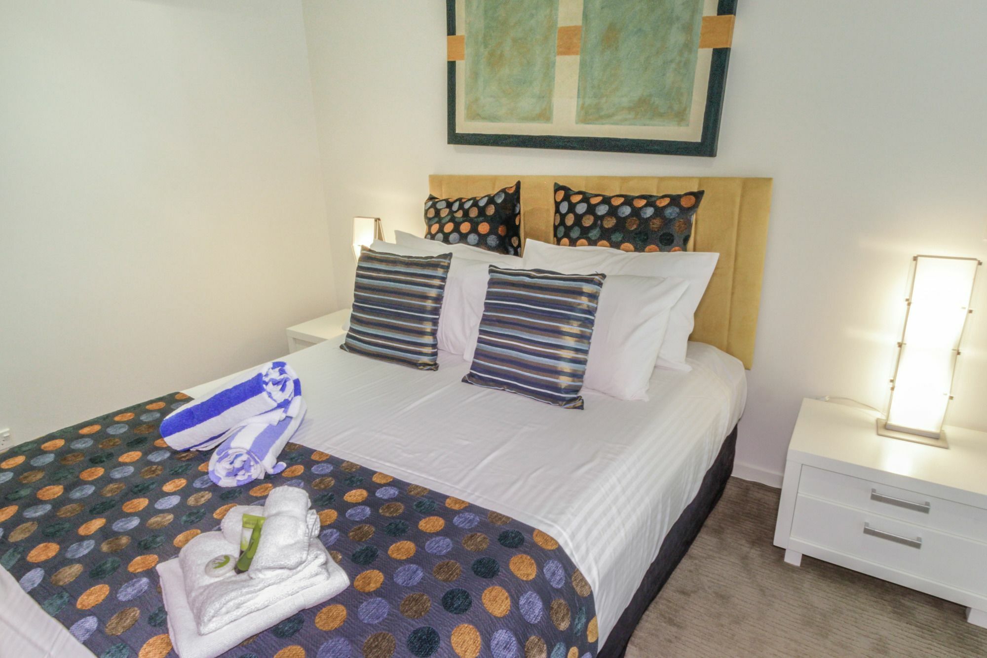 Island Views Beachfront Apartments Palm Cove Extérieur photo