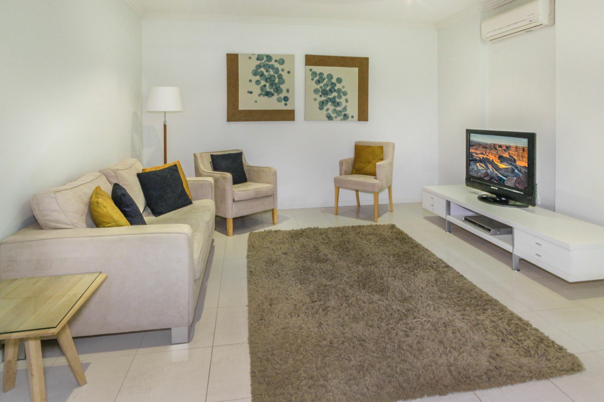 Island Views Beachfront Apartments Palm Cove Extérieur photo