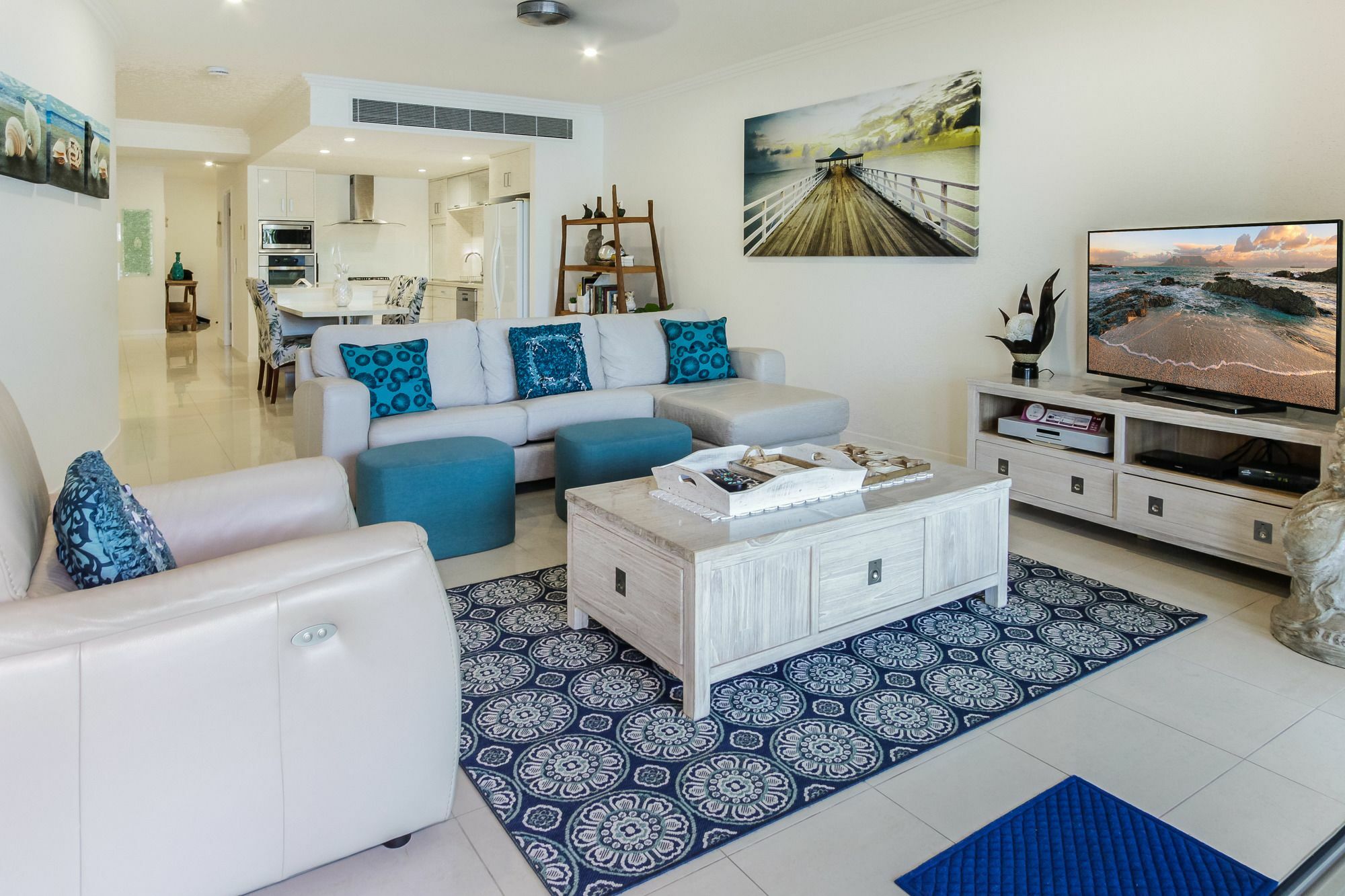 Island Views Beachfront Apartments Palm Cove Extérieur photo